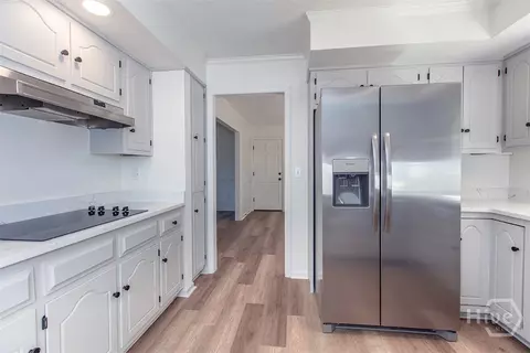 Kitchen - 1230 Astondale Rd, Bishop, GA 30621 photo 3 of 3