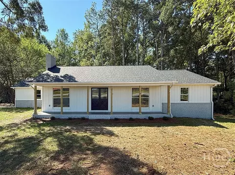 Exterior - 1230 Astondale Rd, Bishop, GA 30621 photo 2 of 5