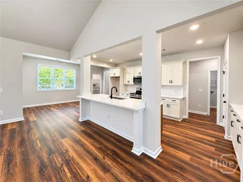 Entry Way - 174 Eagles Crest Dr, Commerce, GA 30529 photo 1 of 1