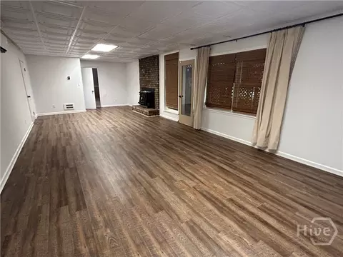 Living - 650 Woodside Rd, Athens, GA 30606 photo 6 of 6