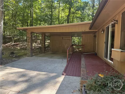 Exterior - 650 Woodside Rd, Athens, GA 30606 photo 3 of 19