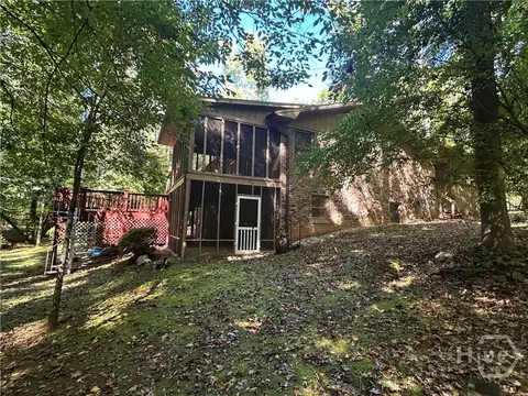 Exterior - 650 Woodside Rd, Athens, GA 30606 photo 7 of 19
