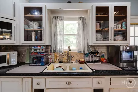 Kitchen - 117 Mitchell Farm Rd, Colbert, GA 30628 photo 3 of 5