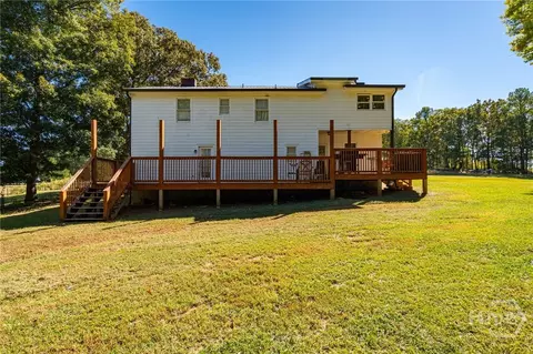 Exterior - 117 Mitchell Farm Rd, Colbert, GA 30628 photo 8 of 11