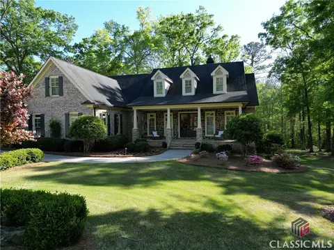 1364 Gentry Ln, Statham, GA 30666