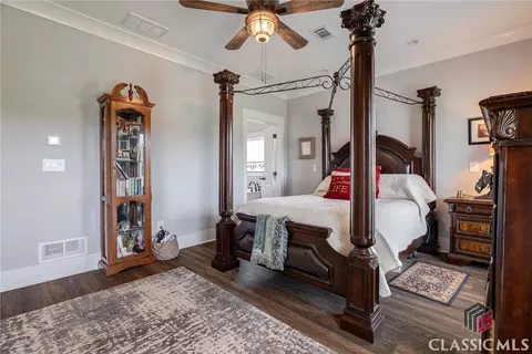 Bedroom - 600 Piney Grove Rd, Comer, GA 30629 photo 2 of 5