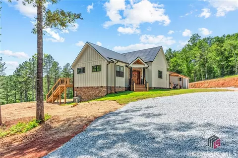 795 E Jones Chapel Rd, Danielsville, GA 30633