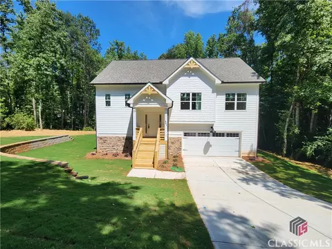 365 Discovery Trl, Athens, GA 30605