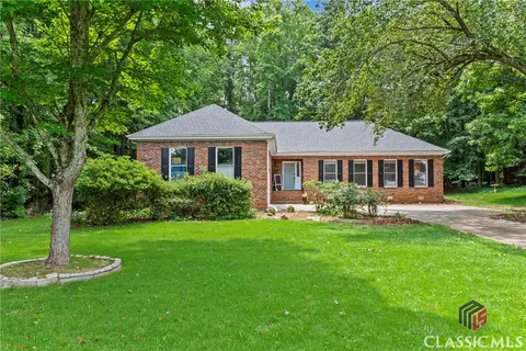 190 W Huntington Rd, Bogart, GA 30622