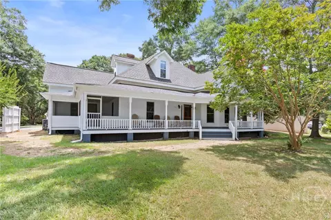212 Yancey Rd, Arnoldsville, GA 30619