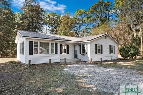 773 Shuman St, Hinesville, GA 31313