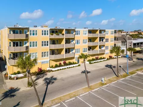 1609 Strand Ave #107, Tybee Island, GA 31328
