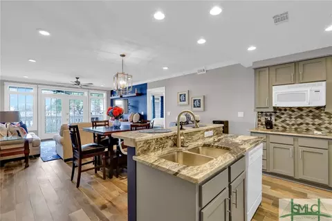 Kitchen - 2812 River Dr UNIT 106, Savannah, GA 31404 photo 1 of 5