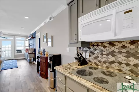 Kitchen - 2812 River Dr UNIT 106, Savannah, GA 31404 photo 5 of 5