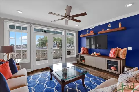 Living - 2812 River Dr UNIT 106, Savannah, GA 31404 photo 1 of 3