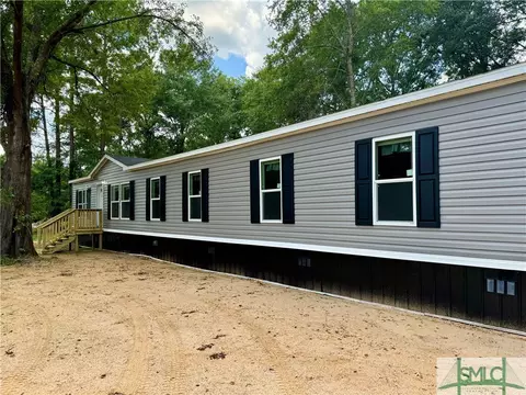22 Tower Rd, Ludowici, GA 31316