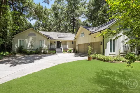 191 Passaic Ln, Richmond Hill, GA 31324