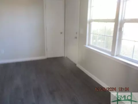 Living - 7337 E Oglethorpe Hwy, Midway, GA 31320 photo 6 of 6