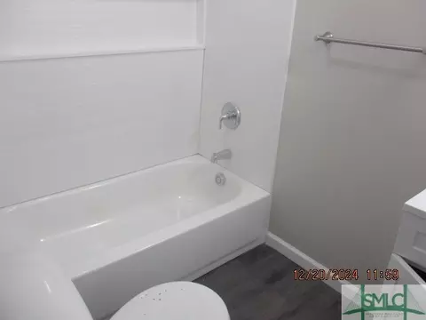 Bath - 7337 E Oglethorpe Hwy, Midway, GA 31320 photo 2 of 2
