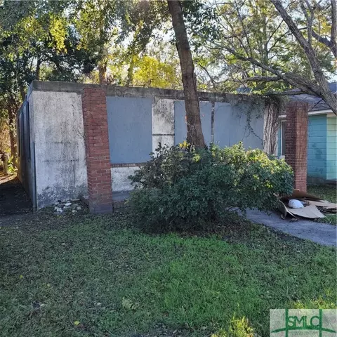 821 W 47th St, Savannah, GA 31405