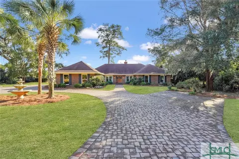 637 Rose Dhu Rd, Savannah, GA 31419