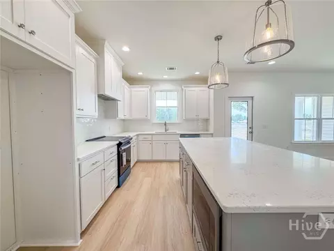 1099 Stone Ct, Midway, GA 31320 photo 8