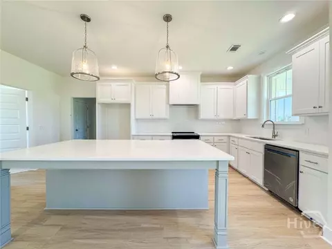 1099 Stone Ct, Midway, GA 31320 photo 7