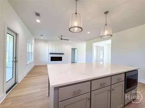 1099 Stone Ct, Midway, GA 31320 photo 11