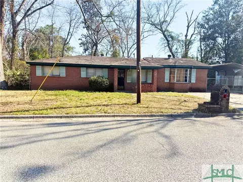 4110 Sumter St, Savannah, GA 31405