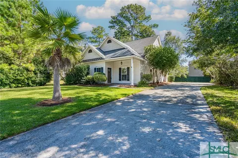 75 Golden Rod Loop, Richmond Hill, GA 31324