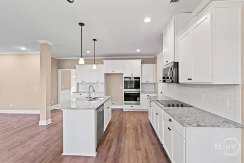 Kitchen - 128 Watson Mill Rd, Guyton, GA 31312 photo 2 of 4
