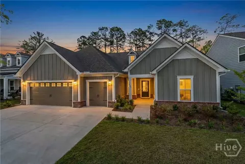432 Mandeville Dr, Richmond Hill, GA 31324
