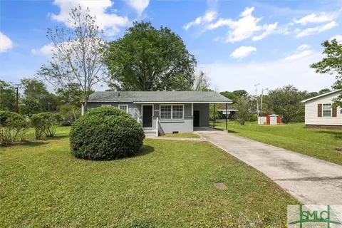 1402 Cloverdale Dr, Savannah, GA 31415