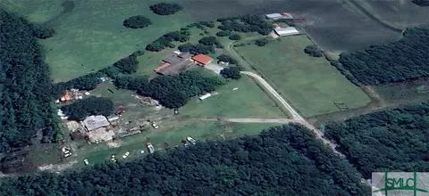 1726 Pine Barren Rd, Bloomingdale, GA 31302
