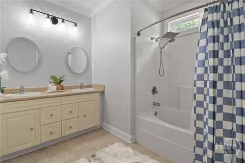 Bath - 1212 E 52nd St, Savannah, GA 31404 photo 2 of 2