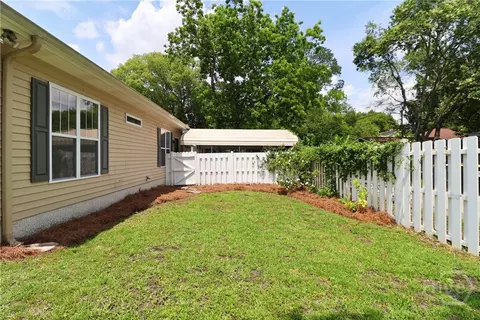 Exterior - 1212 E 52nd St, Savannah, GA 31404 photo 5 of 5