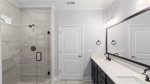 Bath - 143 Como Dr, Pooler, GA 31322 photo 3 of 4