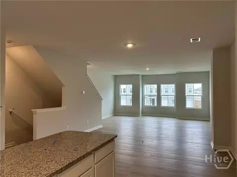 22 Towne Park Ct, Rincon, GA 31326 photo 5