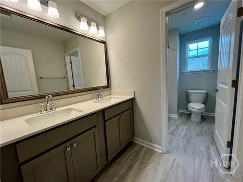 Bath - 135 Como Dr, Pooler, GA 31322 photo 2 of 5