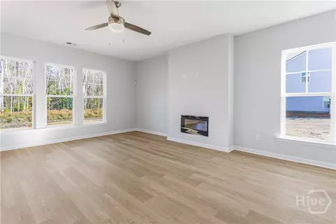 Living - 156 Como Dr, Pooler, GA 31322 photo 1 of 3