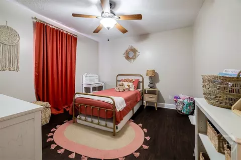 Bedroom - 391 Hawk Hammock Dr, Springfield, GA 31329 photo 5 of 7