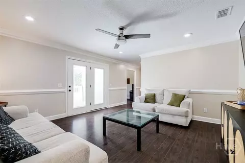 Living - 391 Hawk Hammock Dr, Springfield, GA 31329 photo 2 of 4