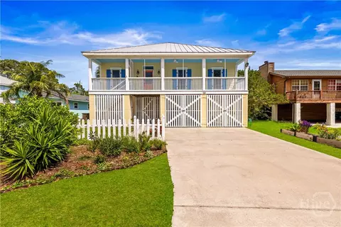130 Lewis Ave, Tybee Island, GA 31328