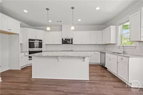 Kitchen - 134 Watson Mill Rd, Guyton, GA 31312 photo 1 of 7