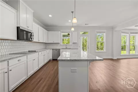 Kitchen - 134 Watson Mill Rd, Guyton, GA 31312 photo 4 of 7