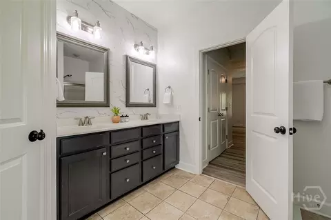 Bath - 2 Iron Gate Ct, Pooler, GA 31322 photo 1 of 5