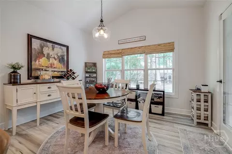 Dining - 2 Iron Gate Ct, Pooler, GA 31322 photo 2 of 3