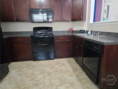 Kitchen - 182 Gloucester Dr, Midway, GA 31320 photo 1 of 2