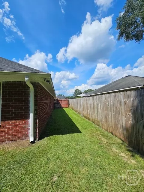 Exterior - 182 Gloucester Dr, Midway, GA 31320 photo 6 of 11