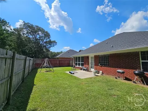 Exterior - 182 Gloucester Dr, Midway, GA 31320 photo 9 of 11